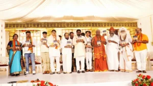 ‘द मोदी एरा: इंडियाज जर्नी ऑफ ट्रांसफॉर्मेशन’ पुस्तक का वायनाड में भव्य विमोचन