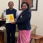 दशहरा शुभकामनाओं के साथ पीएमओ में पैरा खेलों की चुनौतियों पर चर्चा