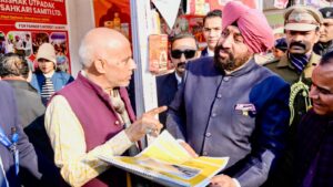 राज्यपाल ले. जनरल गुरमीत सिंह ने देशी गाय और बैलों पर आधारित 2026 कैलेंडर का विमोचन किया