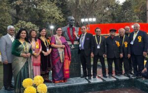एक सदी का सफर और यादों का संगम—एसआरसीसी में पूर्व छात्रों का भव्य मिलन