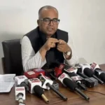 ‘‘जब भाजपा में ही जाना था तो इतना ड्रामा क्यों किया”: राज्यसभा विवाद पर नवनीत चतुर्वेदी का पलटवार