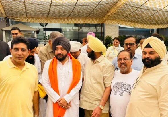 Sikka Charitable Trust Organises Guru Ka Langar
