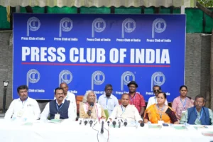 "हम आदिवासी हैं, वनवासी नहीं": राष्ट्रपति द्रौपदी मुर्मू से आदिवासी प्रतिनिधियों की अलग धर्म कोड समेत 21 सूत्रीय मांगों पर हस्तक्षेप की मांग
