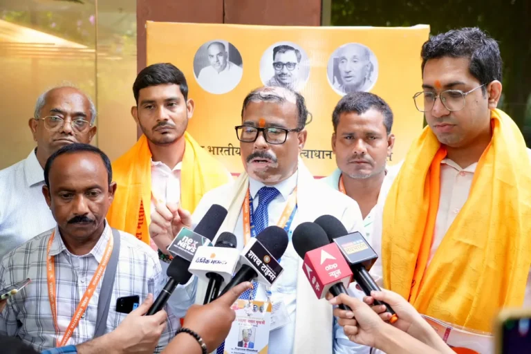 अखिल भारतीय जनसंघ के राष्ट्रीय सम्मेलन में डॉ. श्यामा प्रसाद मुखर्जी के विचारों को व्यापक रूप से प्रसारित करने का आह्वान