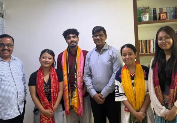 असम बाढ़ पीड़ितों के लिए Gen Z और DU छात्रों ने शुरू की राहत मुहिम
