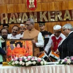 राज्यपाल ओम प्रकाश माथुर को मिला सत्य साईं बाबा का चित्र, डॉ. मल्लप्पा ने दिया सेवा का संदेश